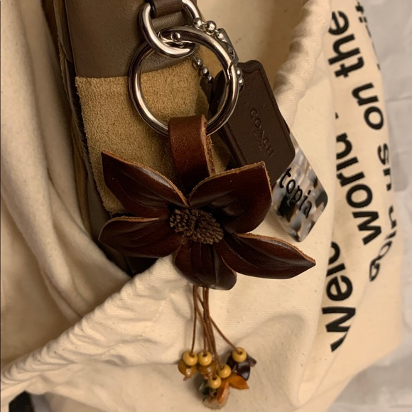 Alter Ego Crescent Bag in Browns - Picture 4 of 12